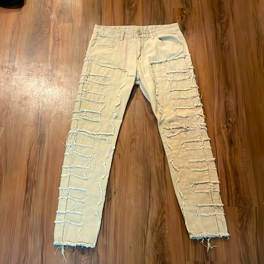 Textured beige pants
